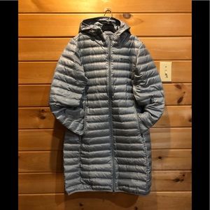 Woman’s Columbia long puff jacket